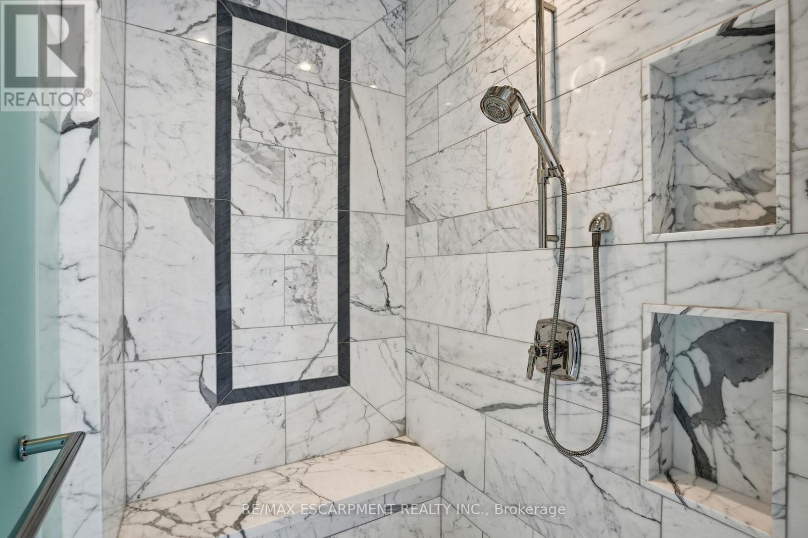 312 - 300 Randall Street, Oakville, ON - Indoor Photo Showing Bathroom