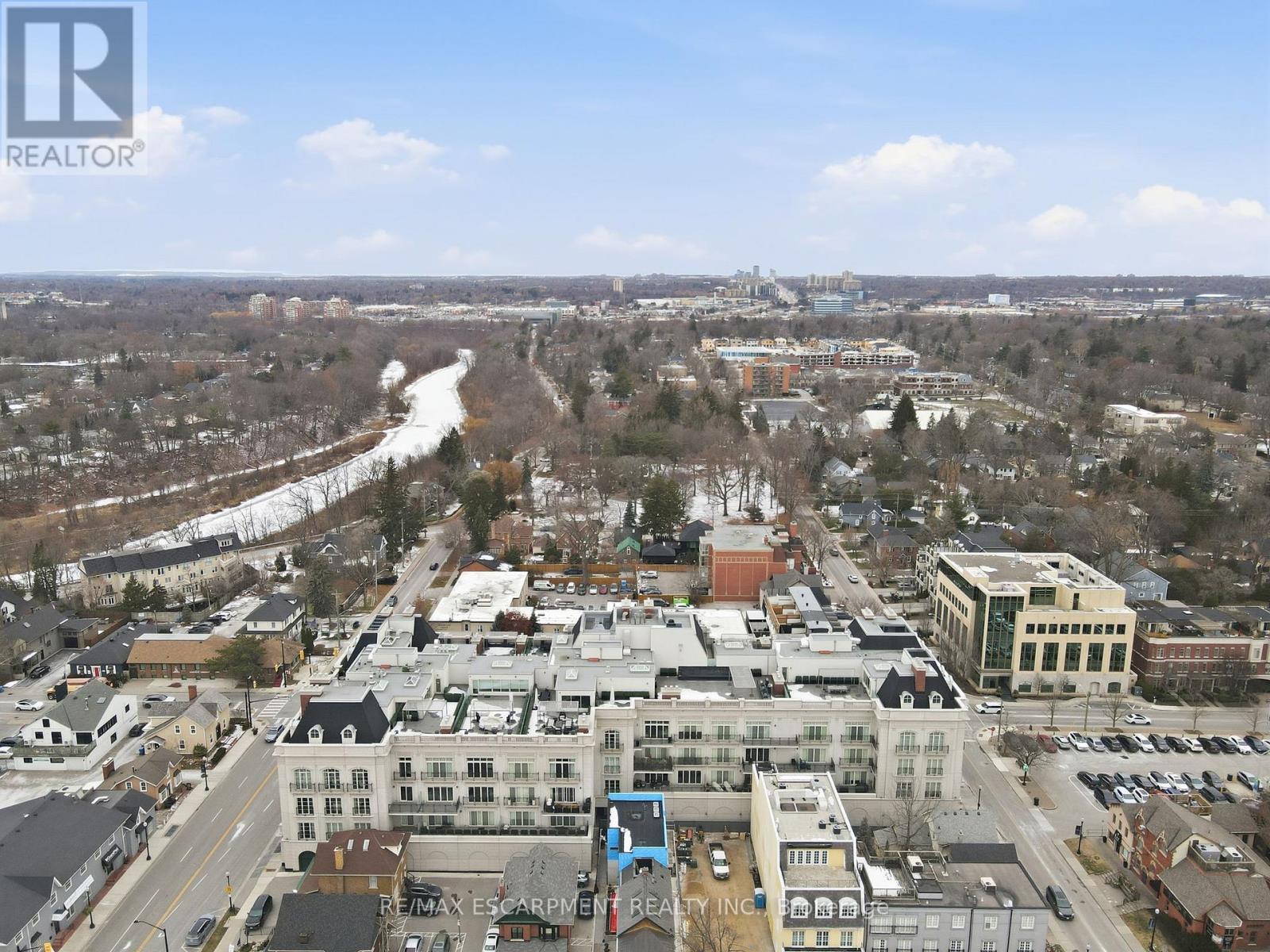 312 - 300 Randall Street, Oakville, ON - Outdoor With View