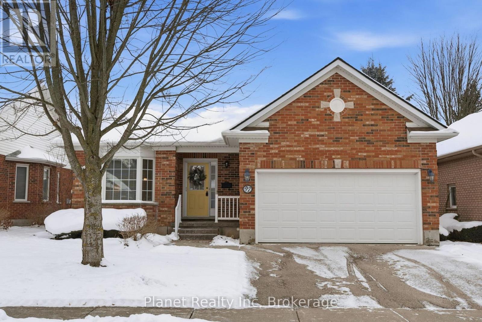 97 Basswood Drive, Guelph (Village By The Arboretum), ON - Outdoor