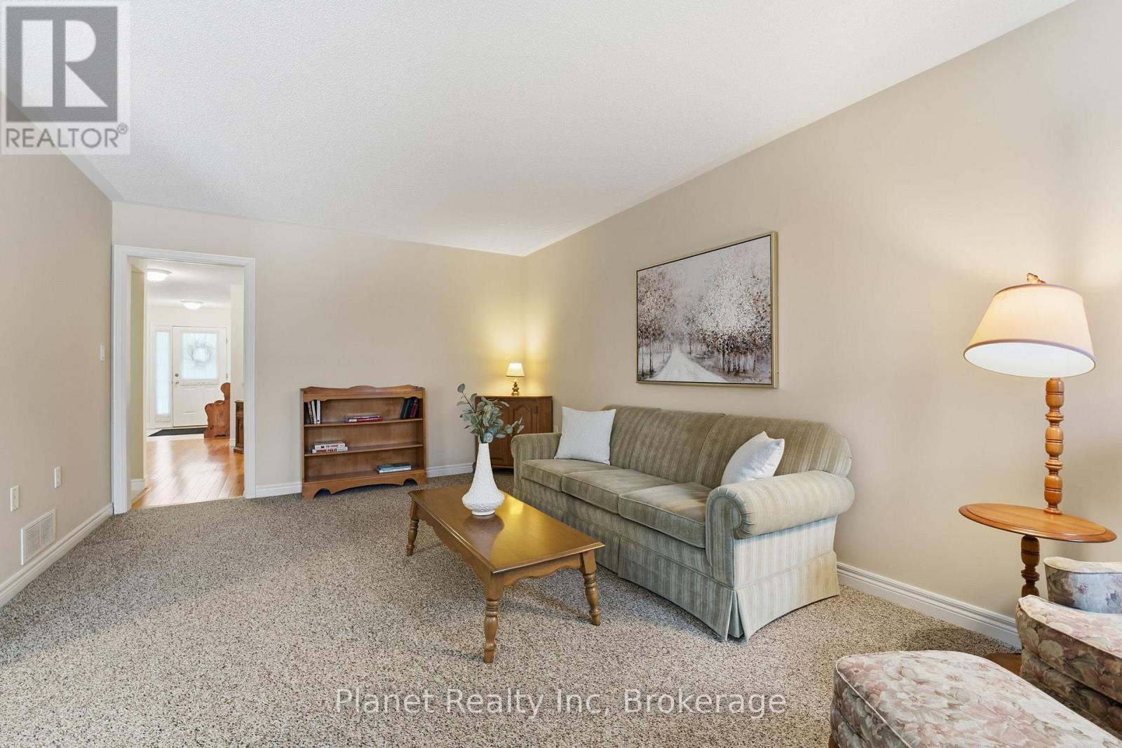 97 Basswood Drive, Guelph (Village By The Arboretum), ON - Indoor Photo Showing Living Room