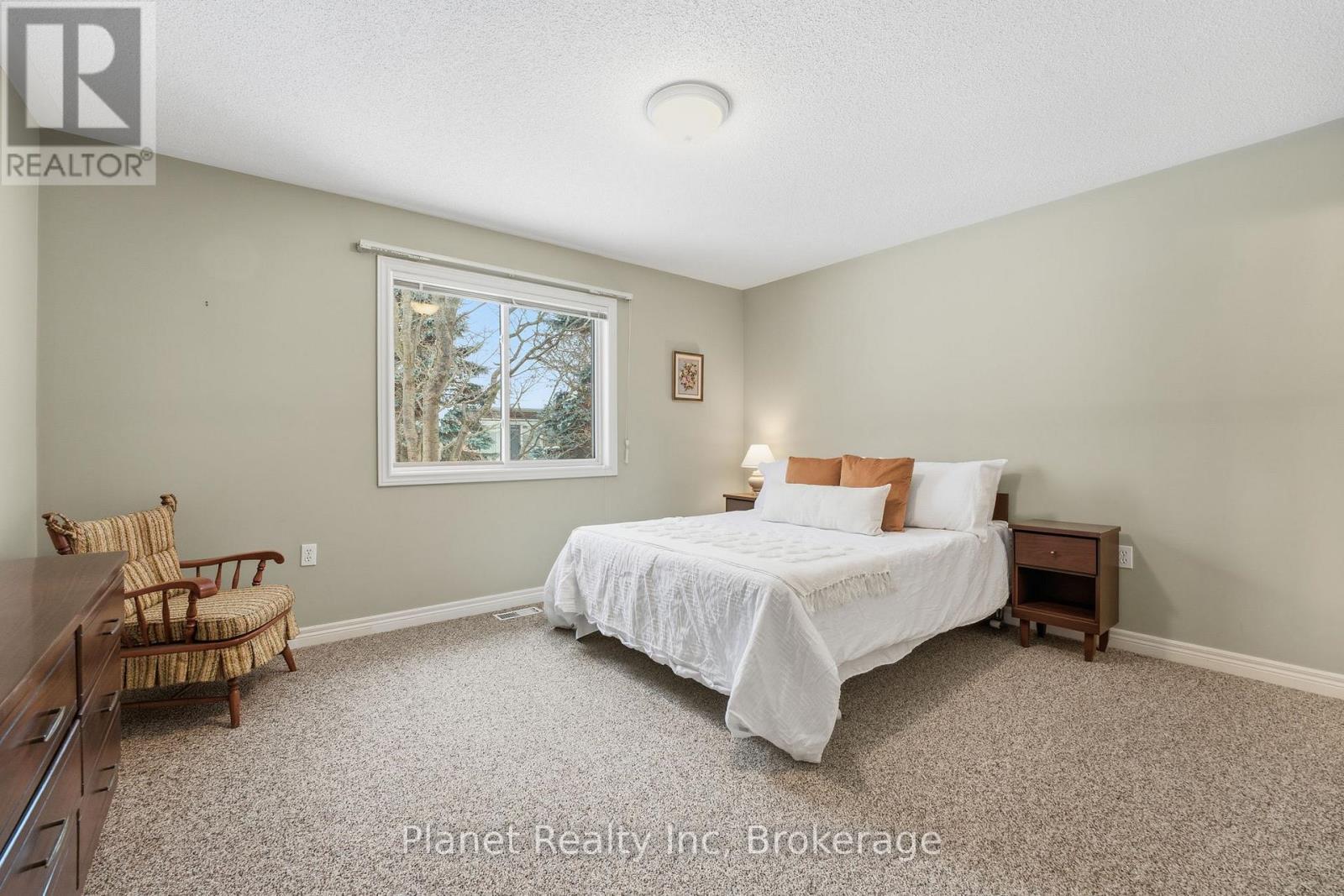 97 Basswood Drive, Guelph (Village By The Arboretum), ON - Indoor Photo Showing Bedroom