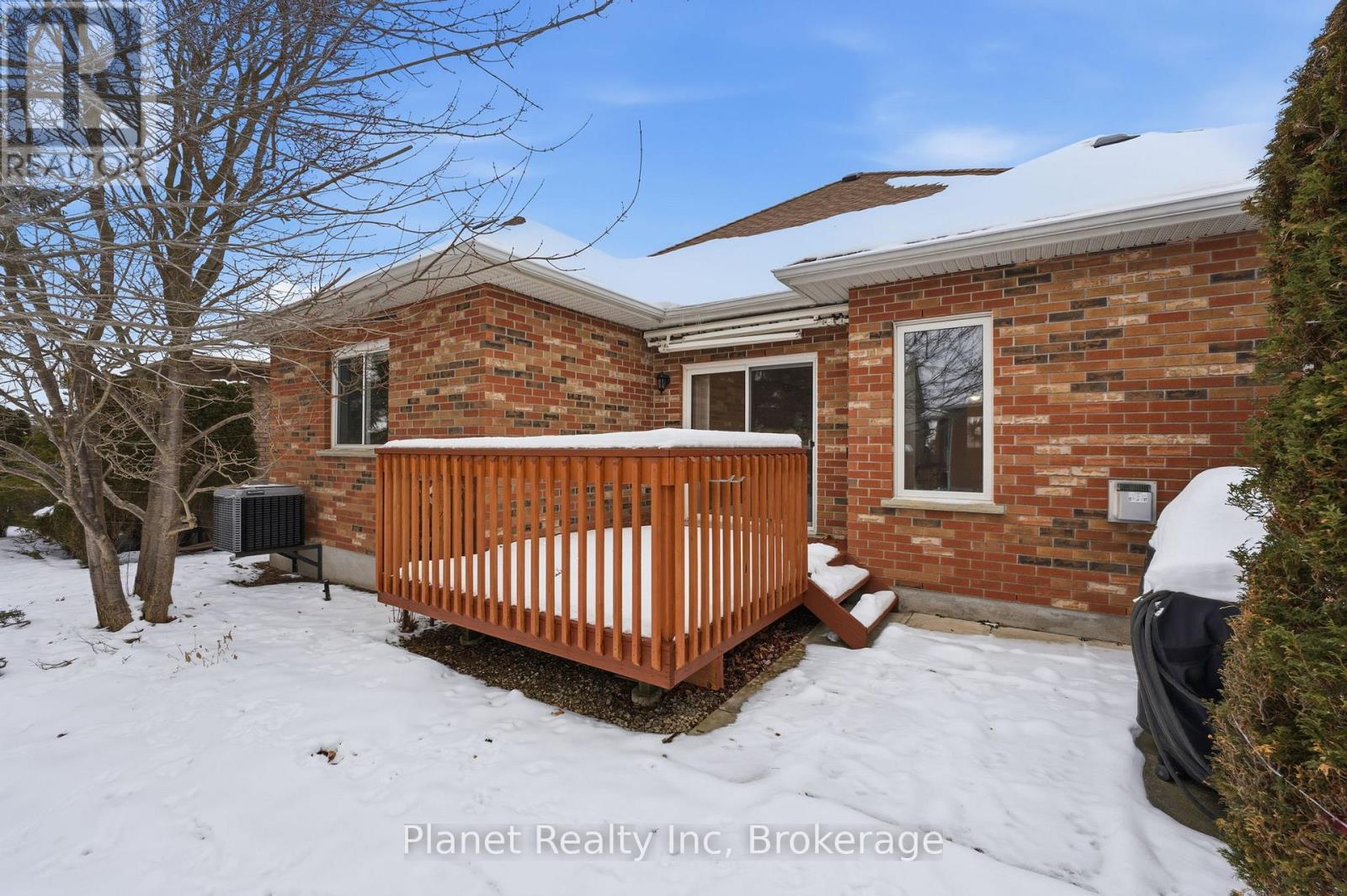97 Basswood Drive, Guelph (Village By The Arboretum), ON - Outdoor With Exterior