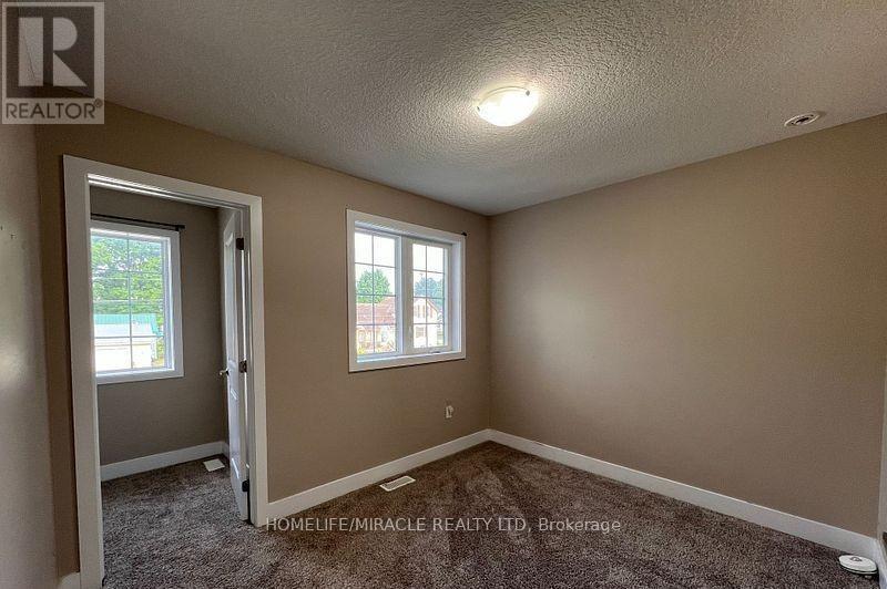 151 Agnes Street, Thames Centre, ON - Indoor Photo Showing Other Room