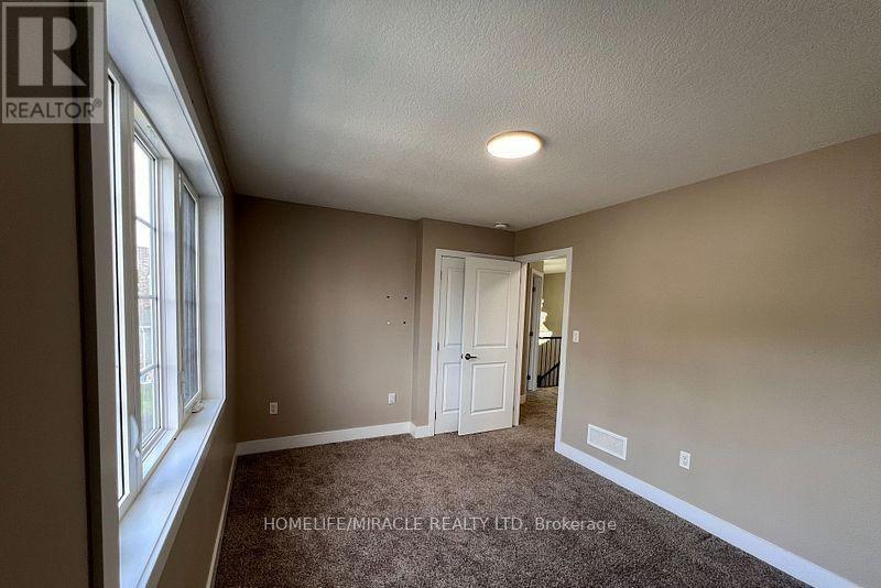 151 Agnes Street, Thames Centre, ON - Indoor Photo Showing Other Room