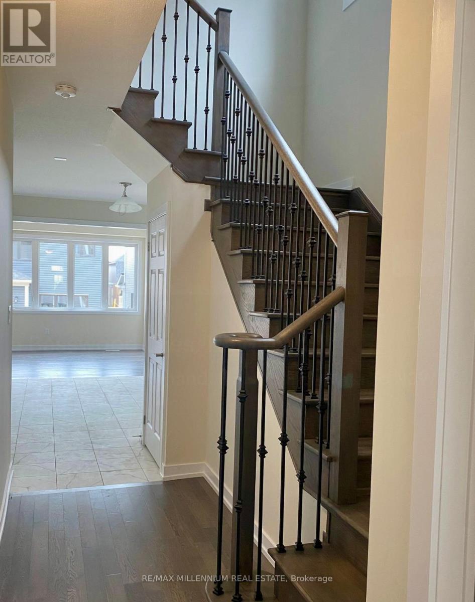 5 Basswood Crescent, Haldimand, ON - Indoor Photo Showing Other Room