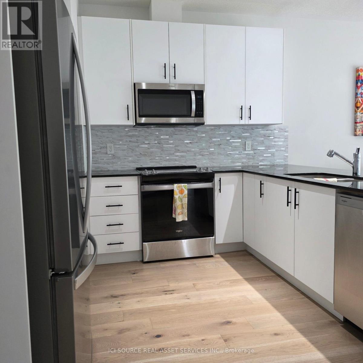 319 Telford Trail, Georgian Bluffs, ON - Indoor Photo Showing Kitchen With Stainless Steel Kitchen With Upgraded Kitchen