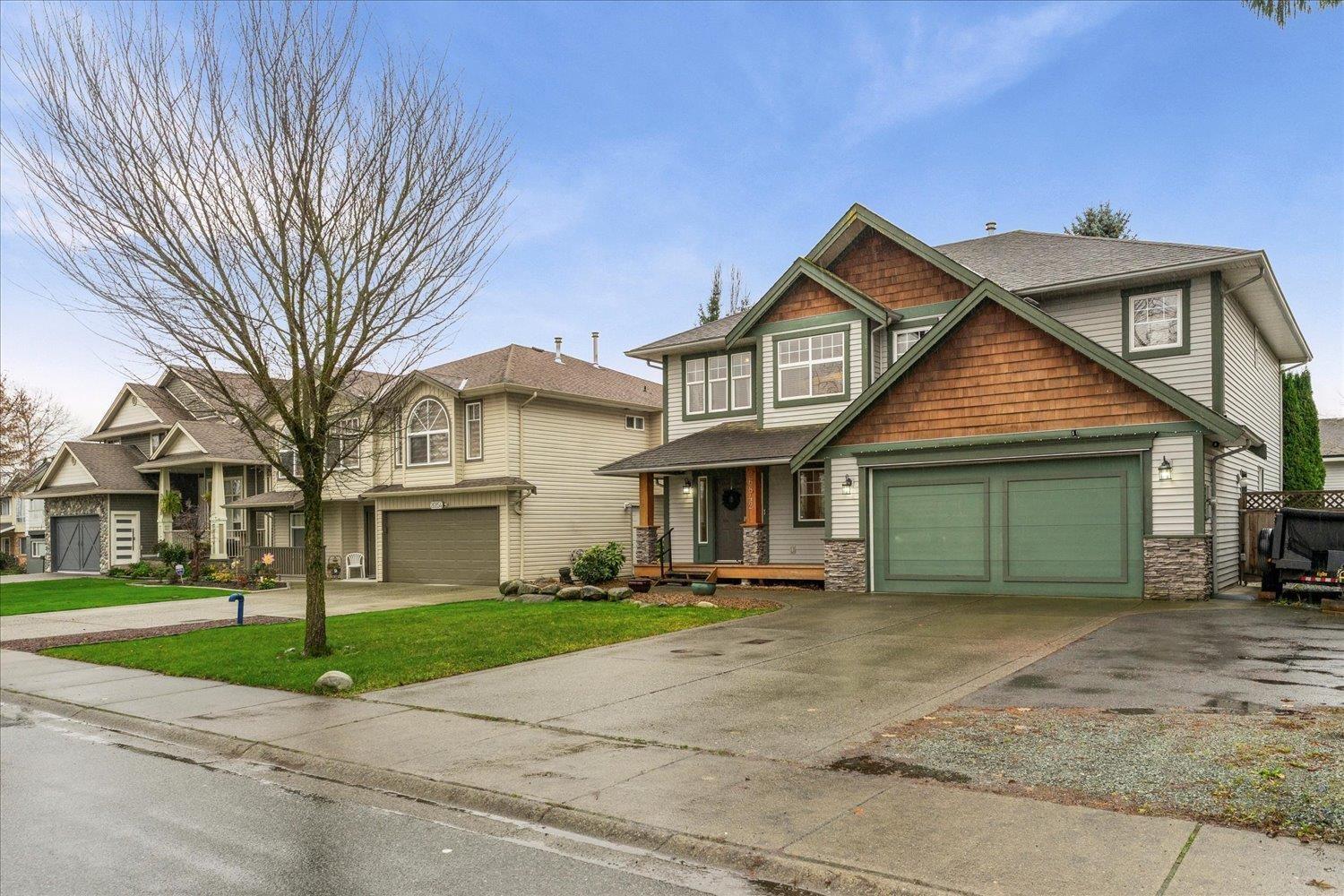 26842 27 Avenue, Langley, BC - Outdoor With Facade