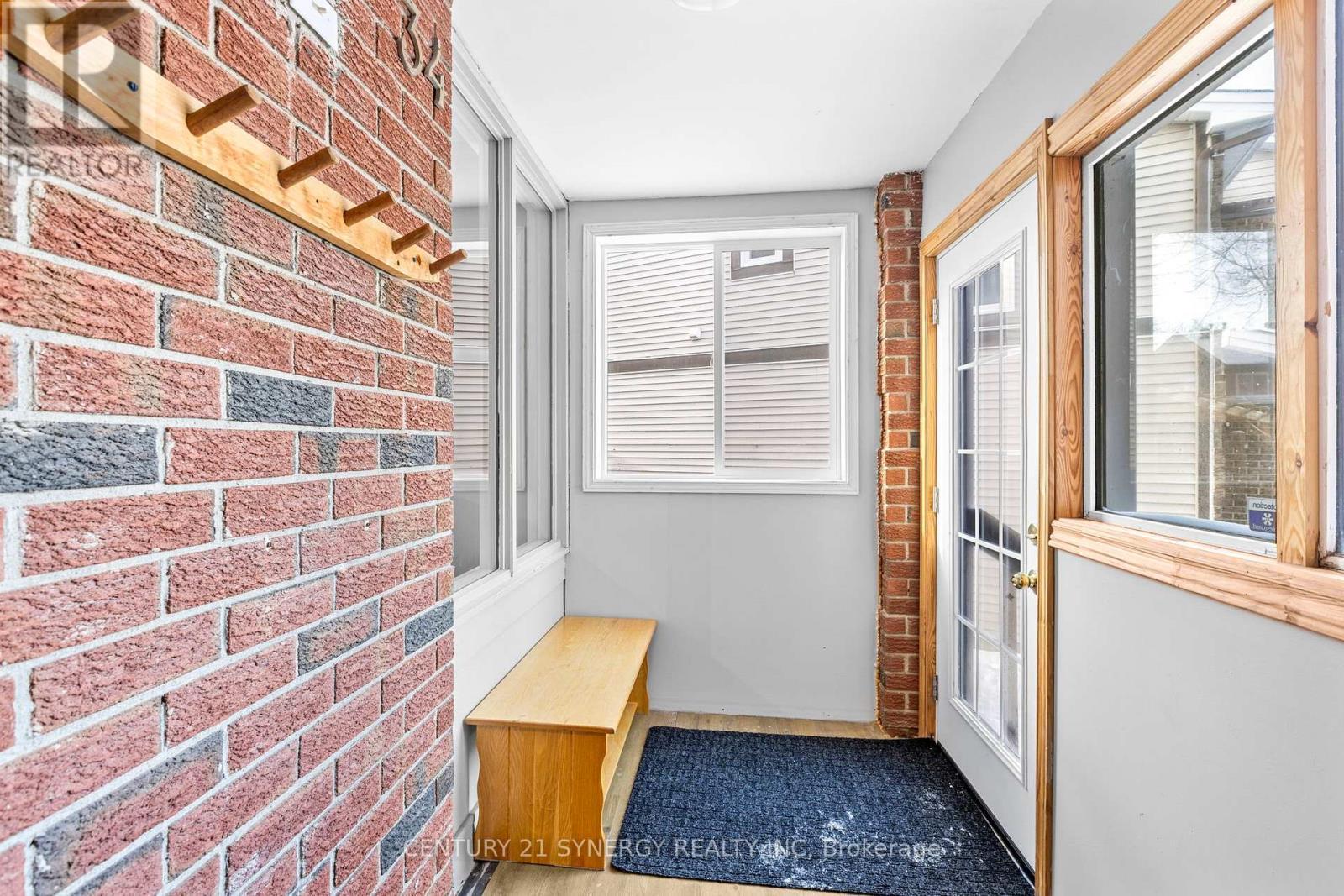 34 Rosegarden Crescent, Ottawa, ON - Indoor Photo Showing Other Room