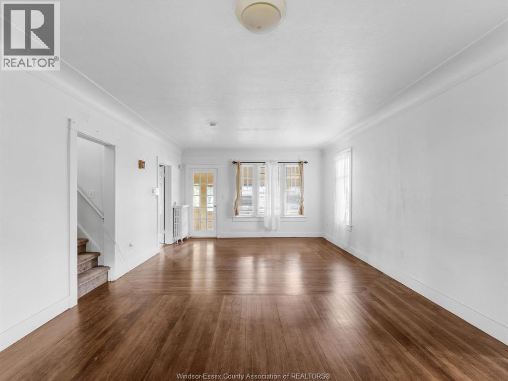 17 Pearl Street West, Kingsville, ON