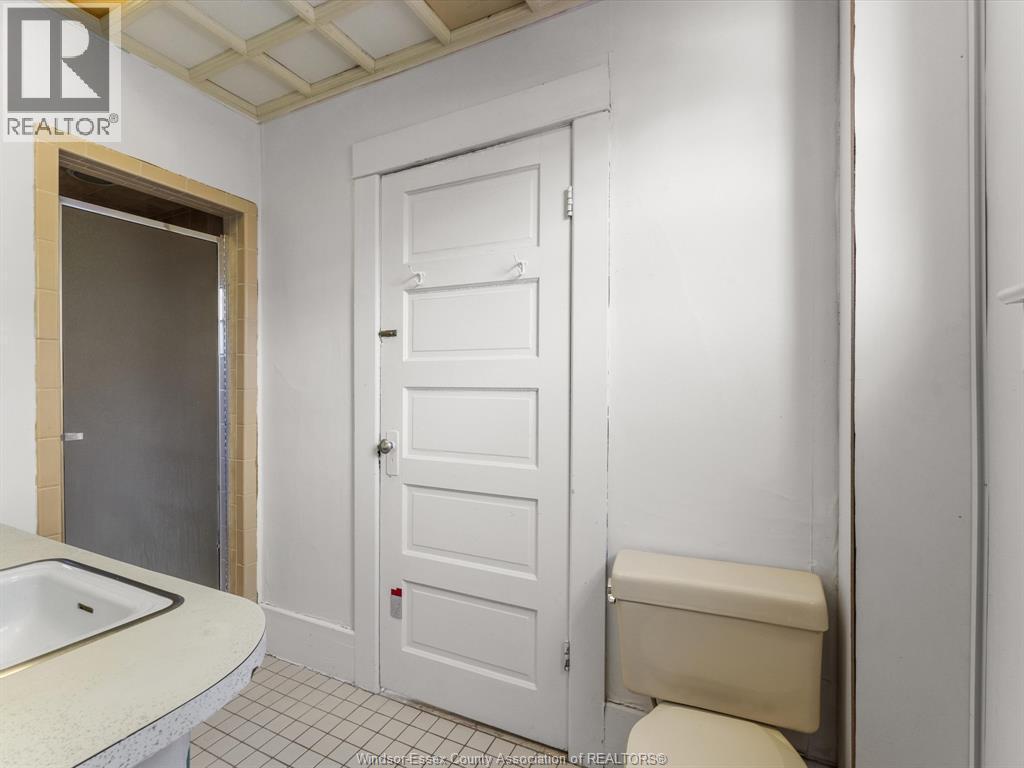 17 Pearl Street West, Kingsville, ON