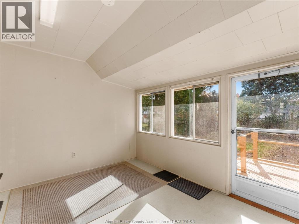 17 Pearl Street West, Kingsville, ON