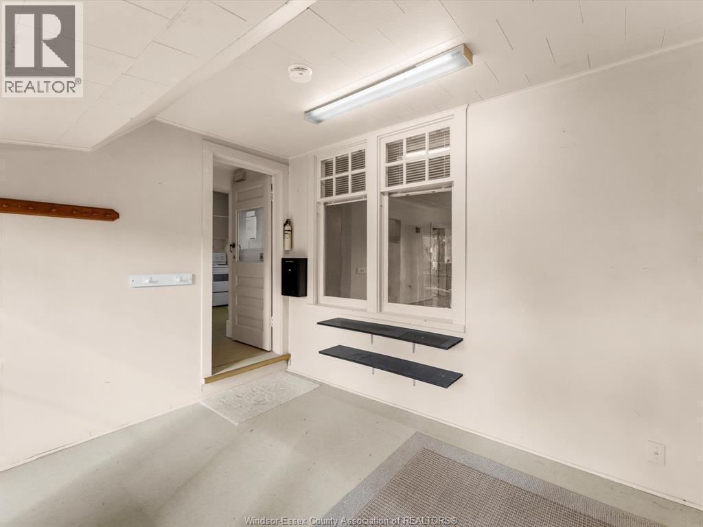 17 Pearl Street West, Kingsville, ON