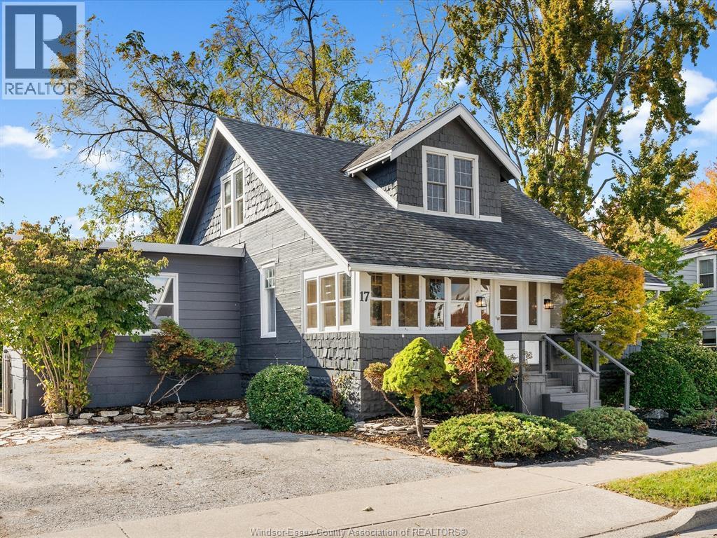 17 Pearl Street West, Kingsville, ON