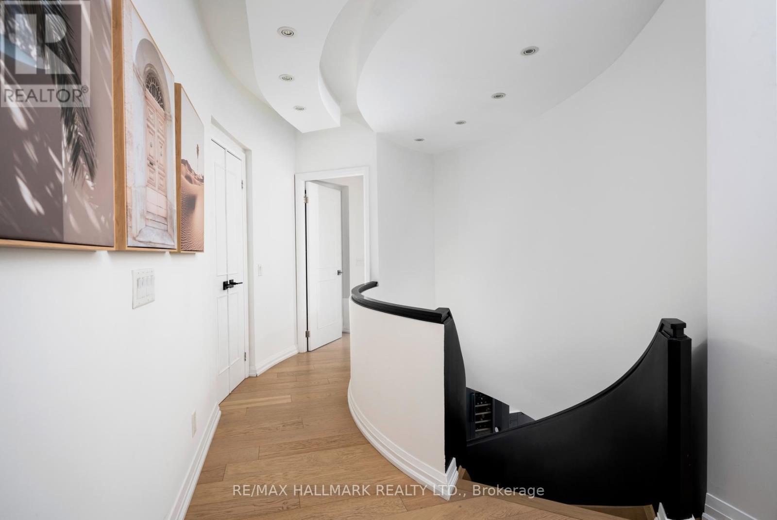 903 - 3 Mcalpine Street, Toronto, ON - Indoor Photo Showing Other Room