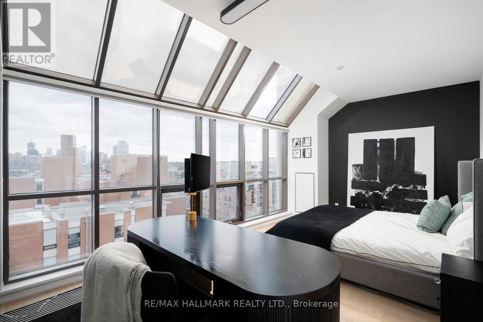 903 - 3 Mcalpine Street, Toronto, ON - Indoor Photo Showing Bedroom