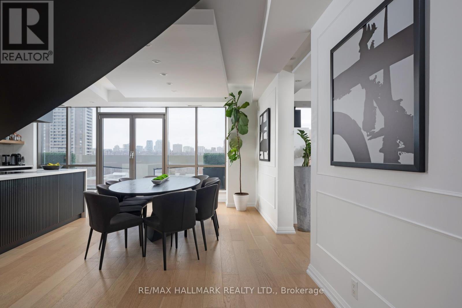 903 - 3 Mcalpine Street, Toronto, ON - Indoor Photo Showing Other Room