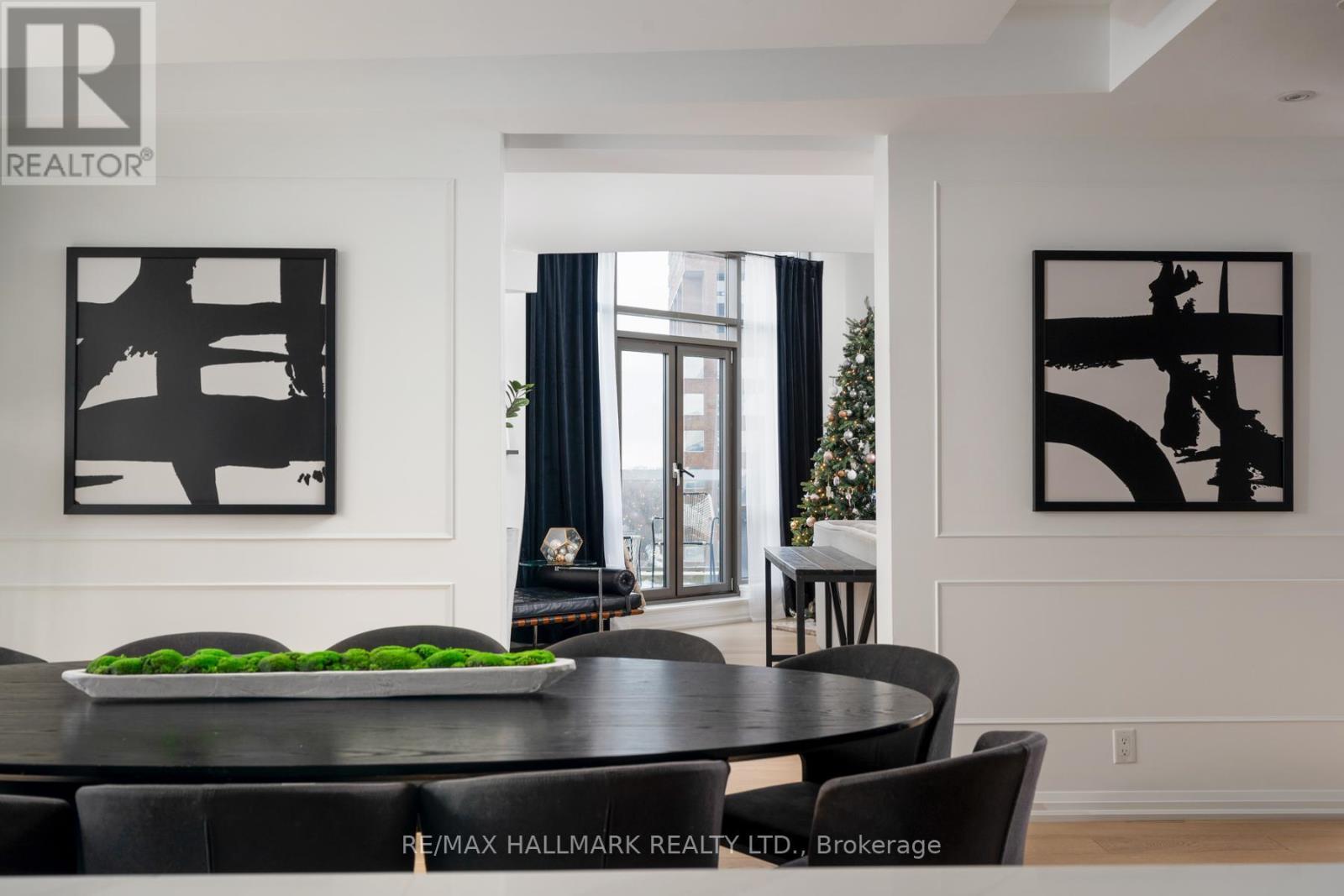 903 - 3 Mcalpine Street, Toronto, ON - Indoor