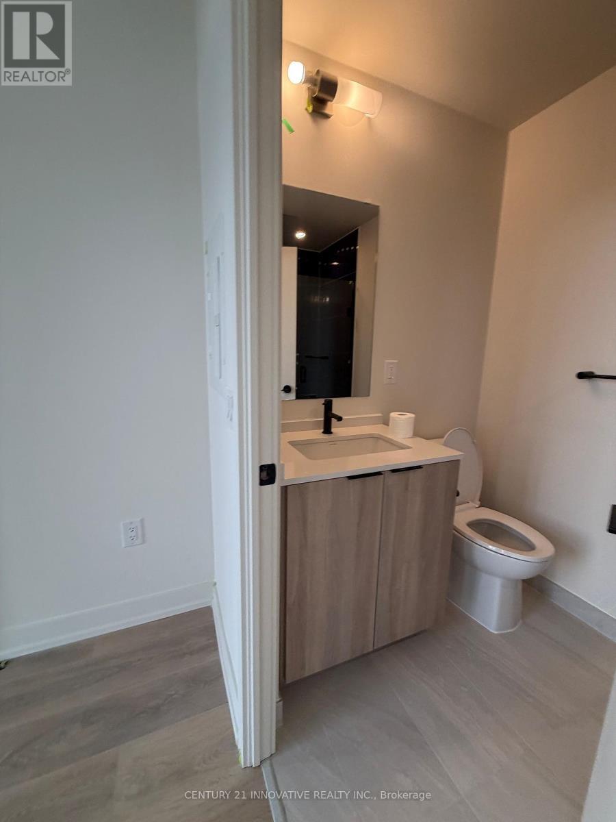 Uph03 - 181 Sterling Road S, Toronto, ON - Indoor Photo Showing Bathroom