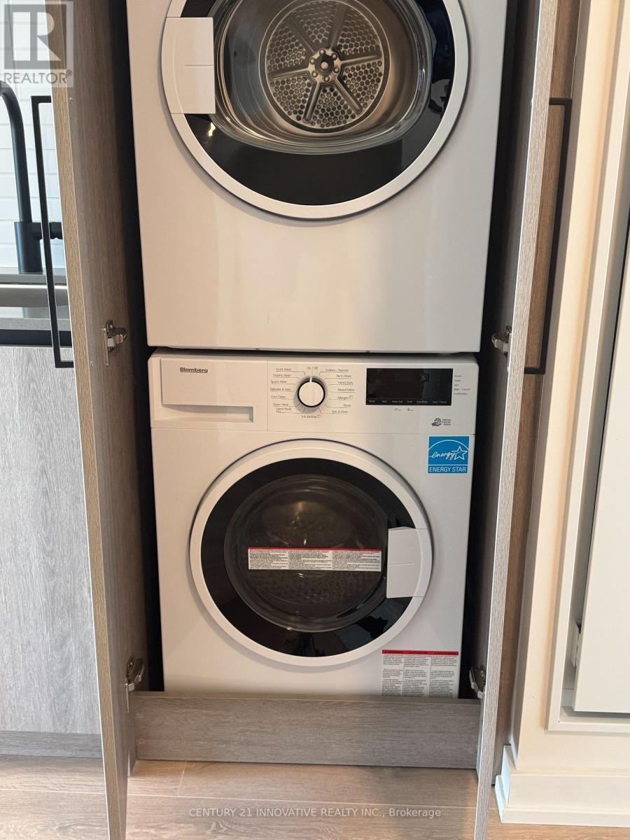 Uph03 - 181 Sterling Road S, Toronto, ON - Indoor Photo Showing Laundry Room