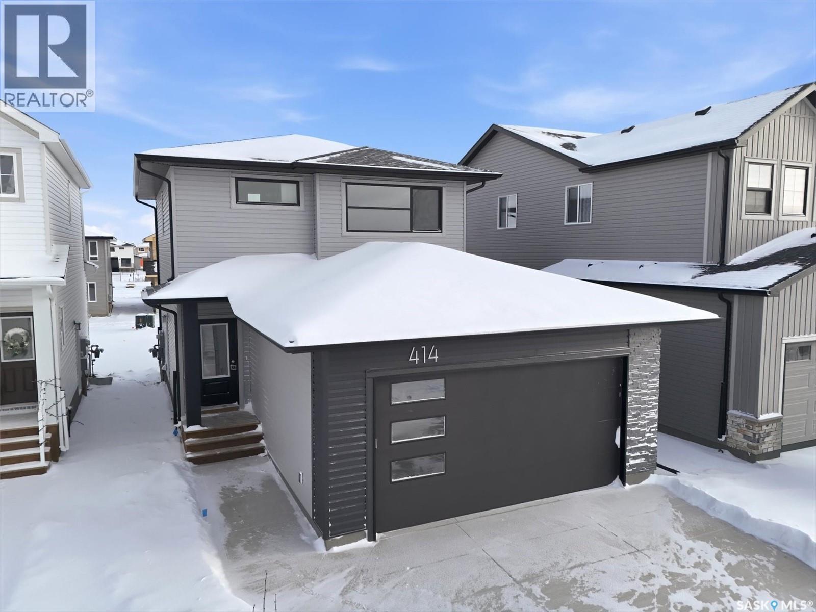 414 Cockcroft Place, Saskatoon, SK - Outdoor