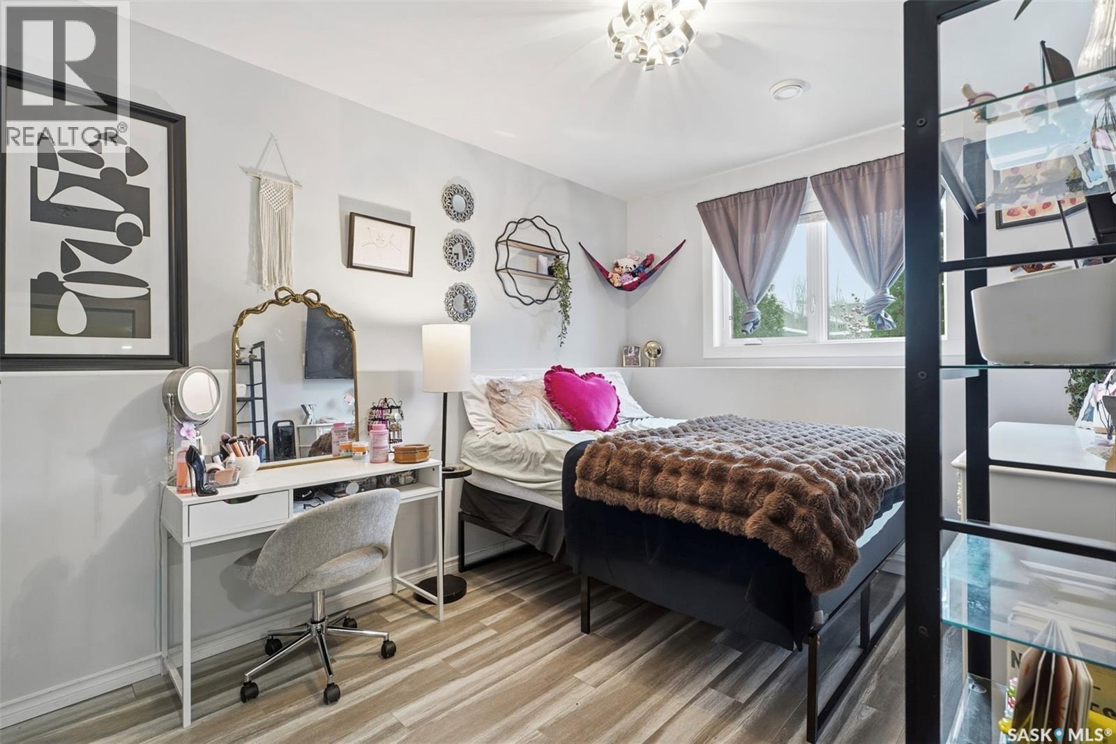 914 Evergreen Boulevard, Saskatoon, SK - Indoor Photo Showing Bedroom