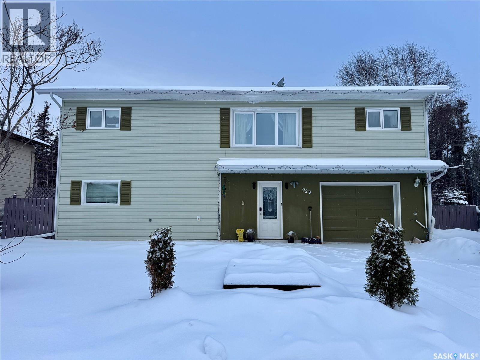 928 Quandt Crescent, La Ronge, SK - Outdoor