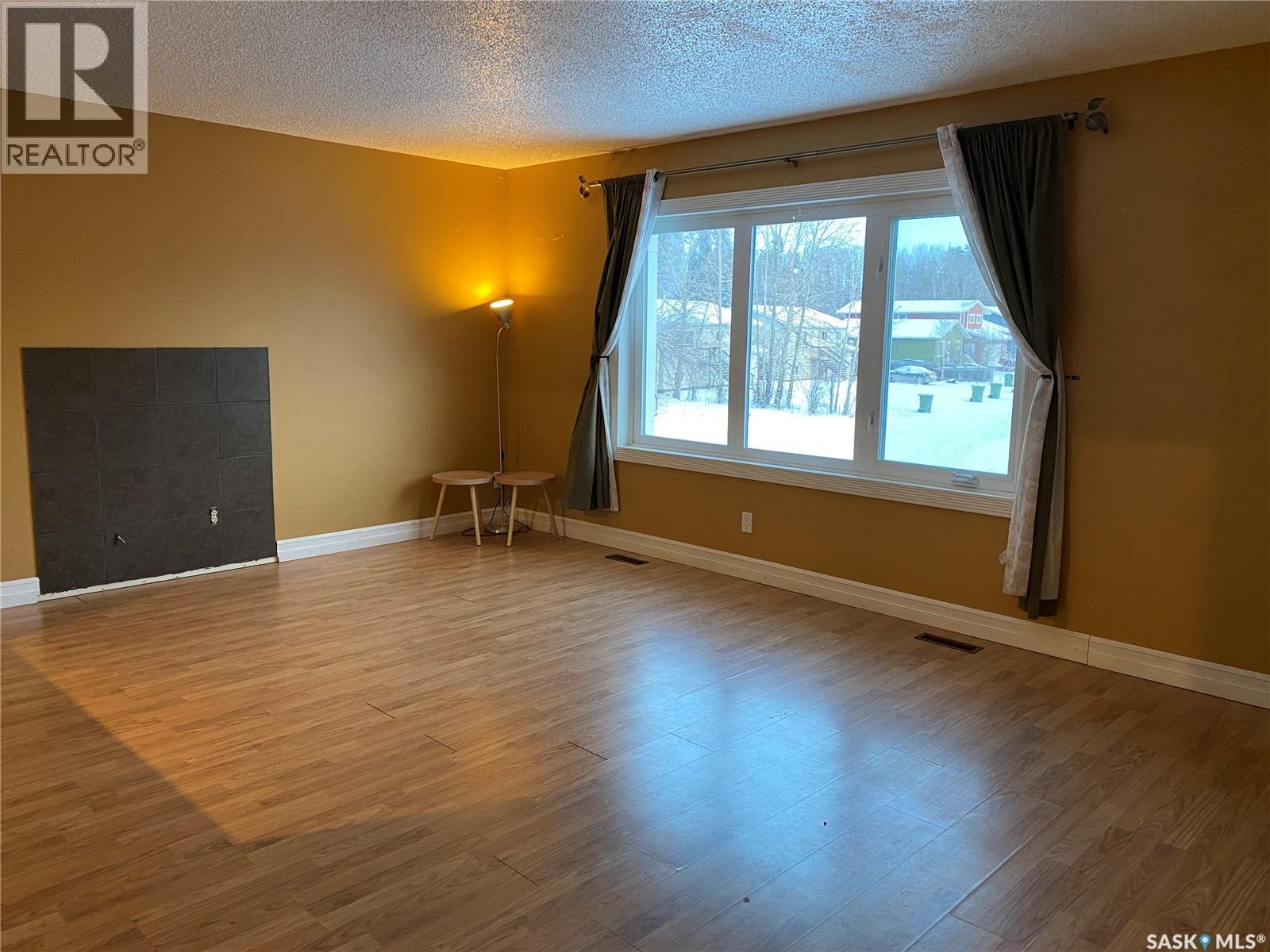 928 Quandt Crescent, La Ronge, SK - Indoor Photo Showing Other Room