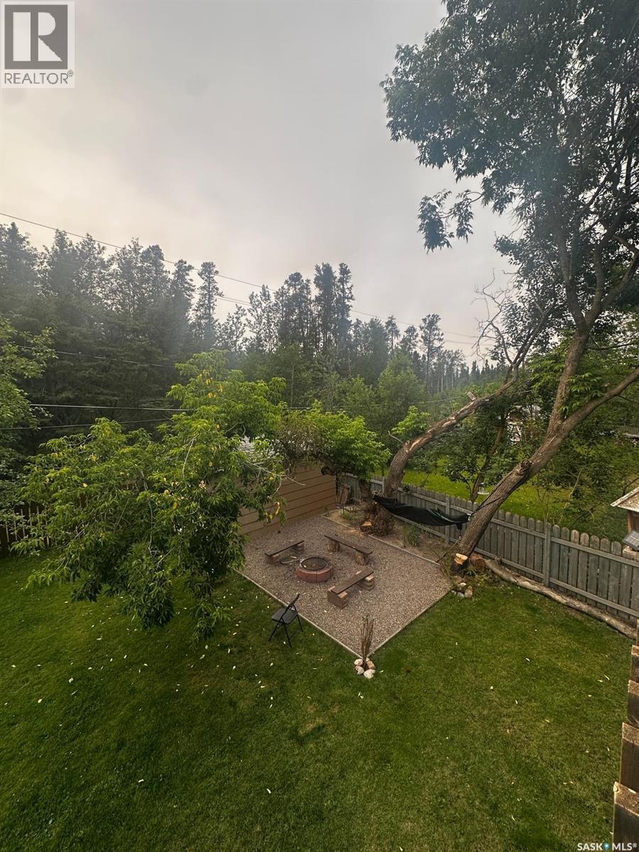 928 Quandt Crescent, La Ronge, SK - Outdoor