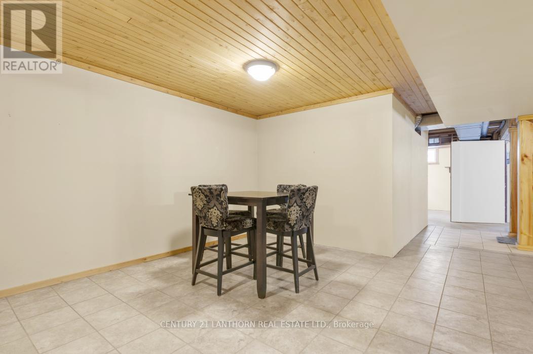 337 Jarvis Road, Madoc, ON - Indoor Photo Showing Other Room