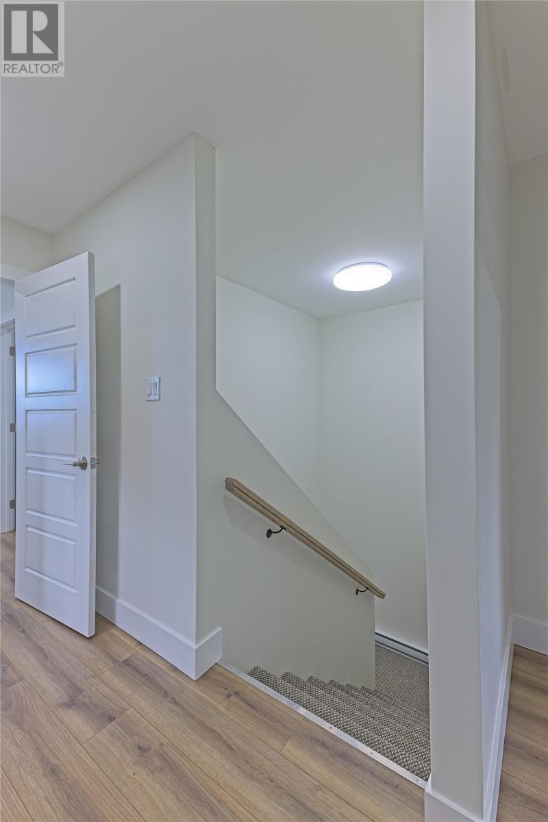 24-30 Carol Crescent, Paradise, NL - Indoor Photo Showing Other Room