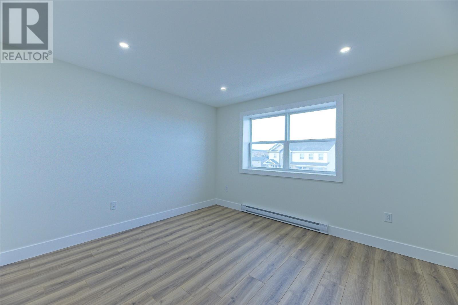 24-30 Carol Crescent, Paradise, NL - Indoor Photo Showing Other Room