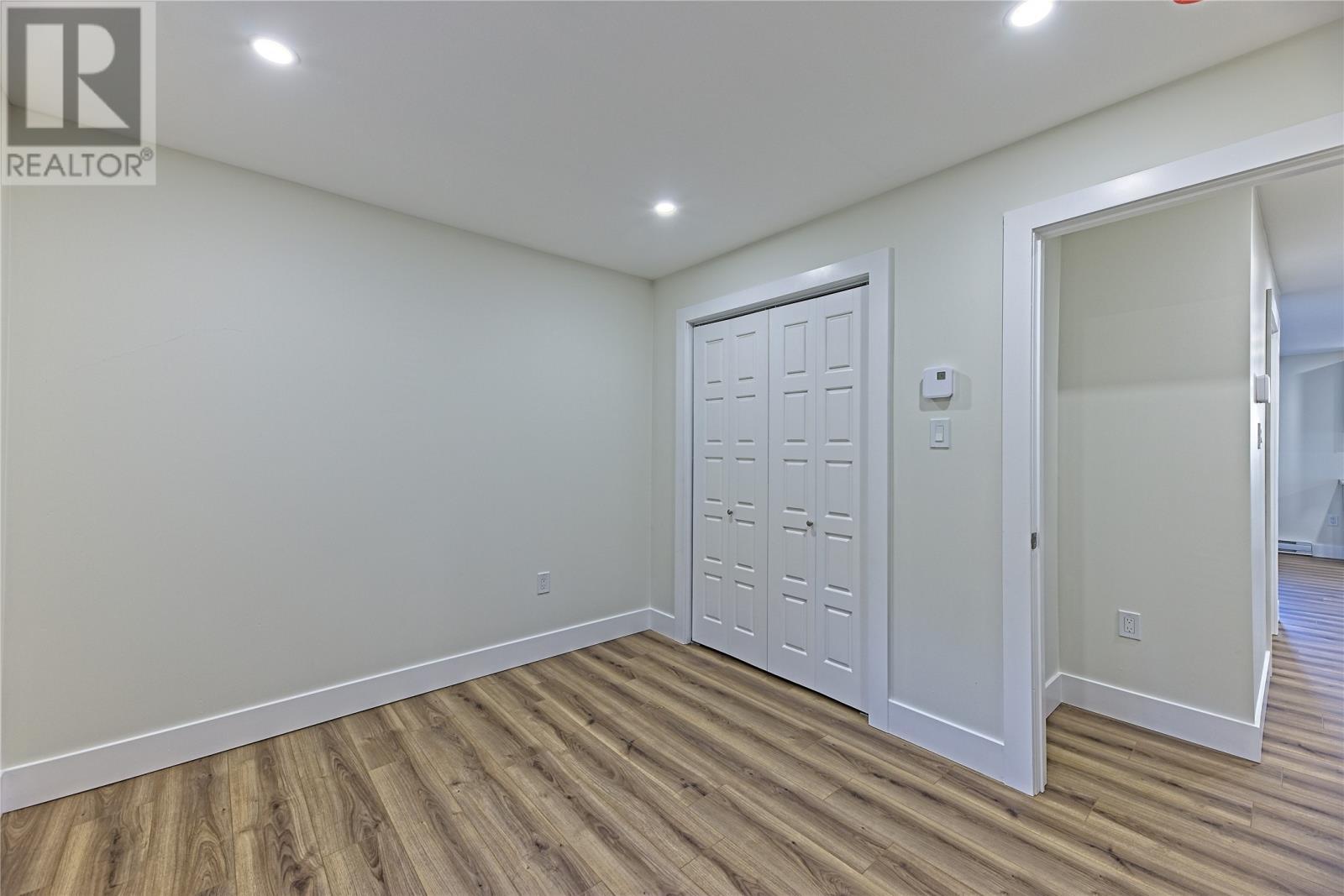 24-30 Carol Crescent, Paradise, NL - Indoor Photo Showing Other Room