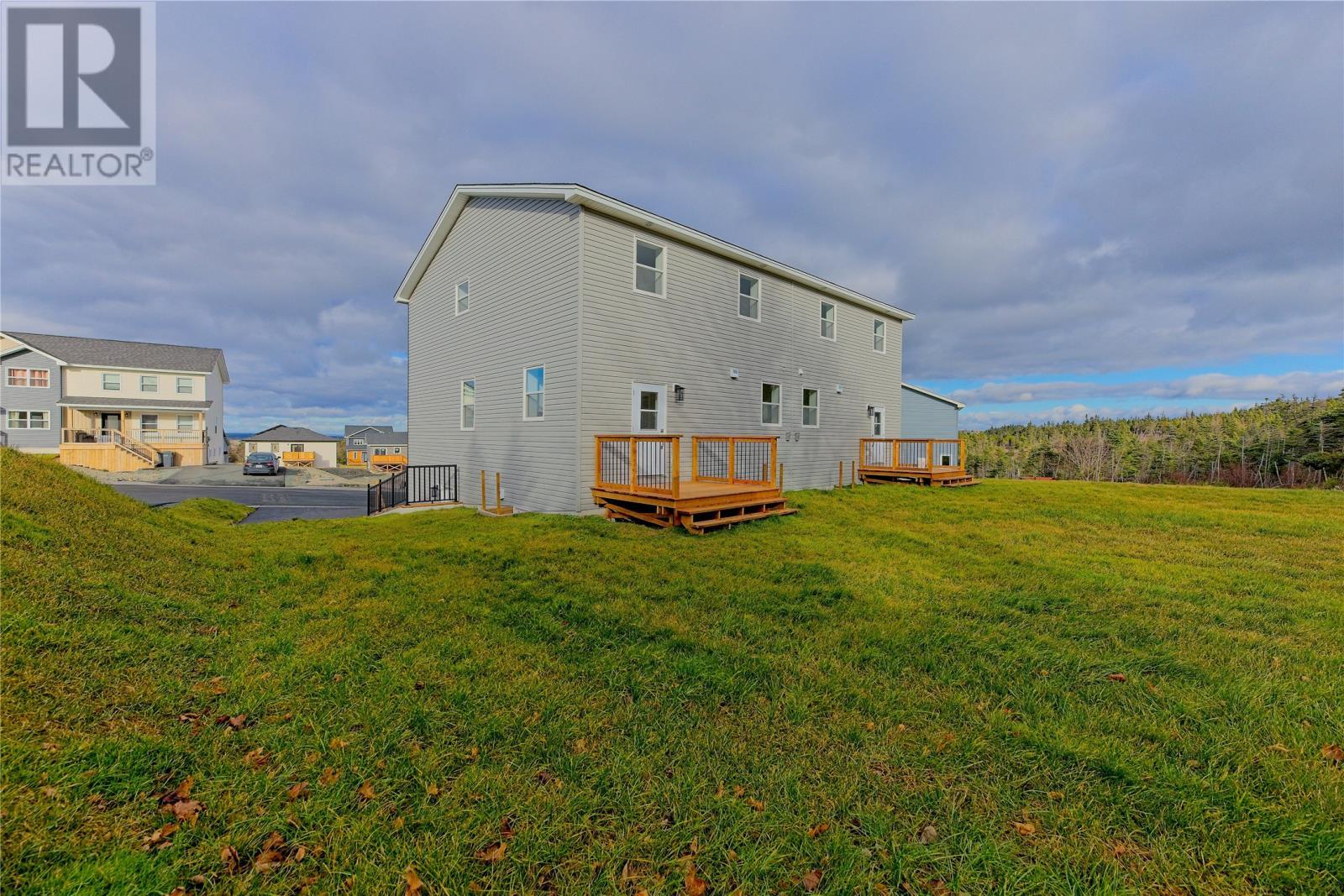 24-30 Carol Crescent, Paradise, NL - Outdoor