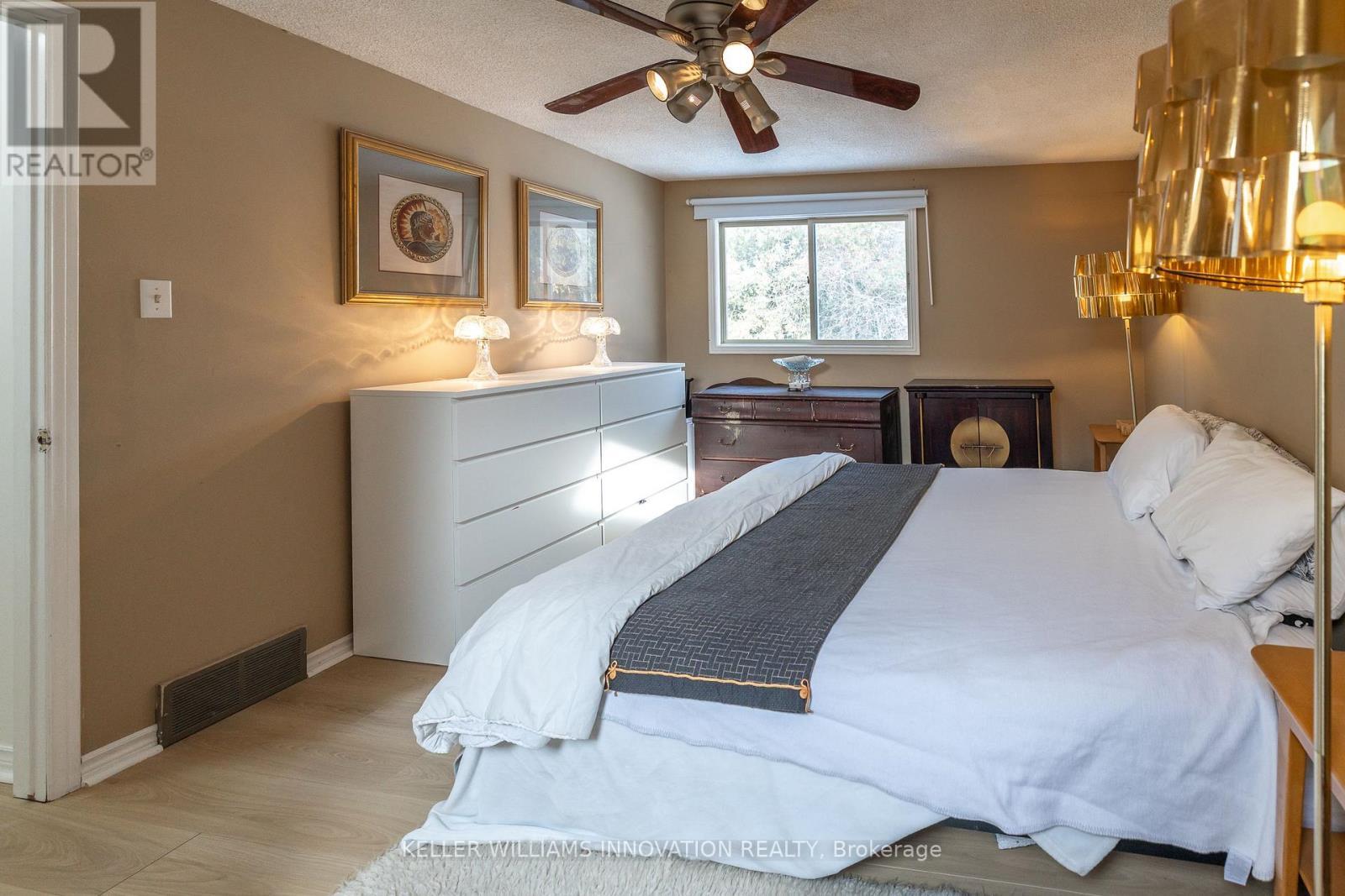 104 Henry Street, Guelph/Eramosa, ON - Indoor Photo Showing Bedroom
