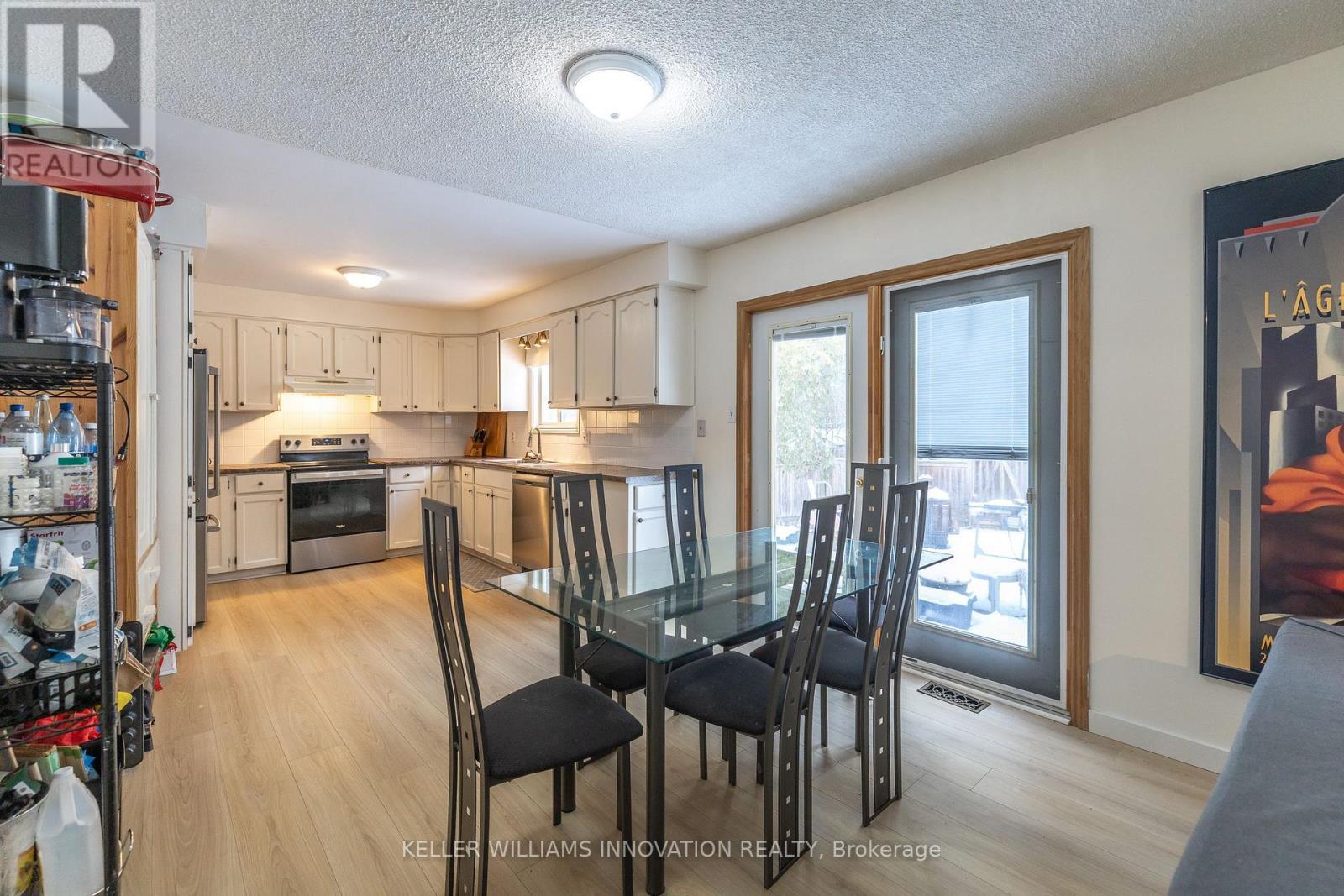104 Henry Street, Guelph/Eramosa, ON - Indoor Photo Showing Dining Room