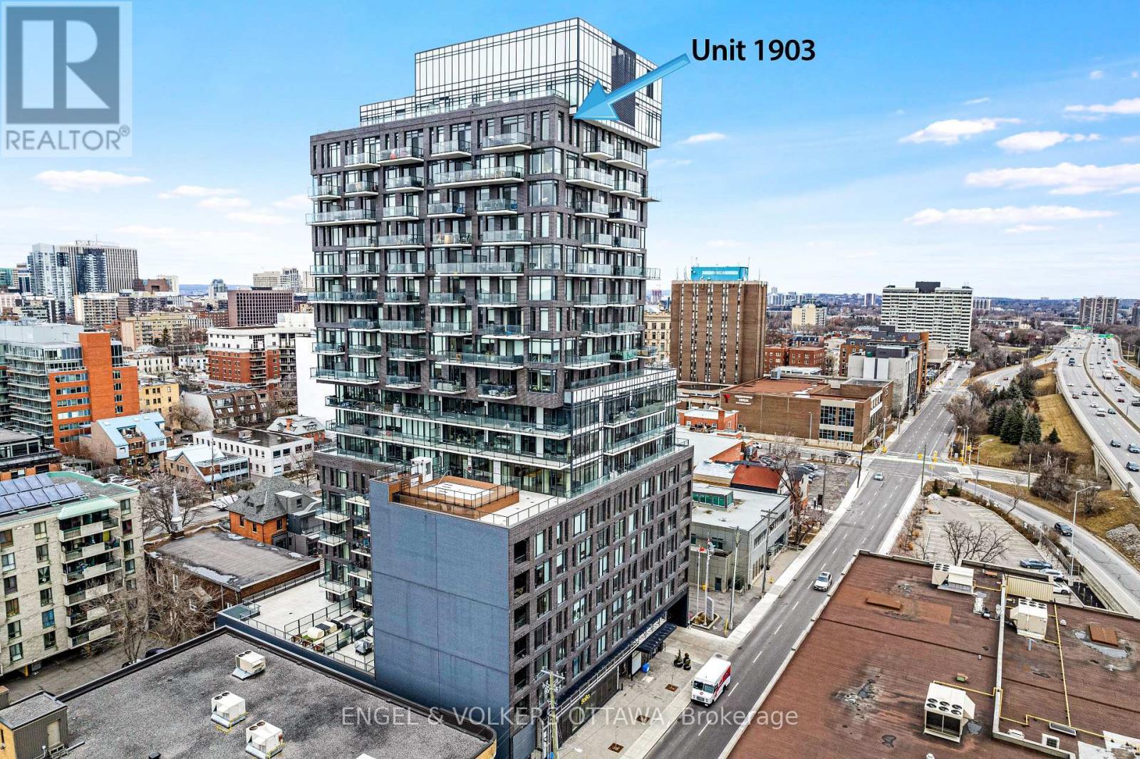 Welcome to Unit 1903 at SoBa! - 1903 - 203 Catherine Street, Ottawa, ON - Outdoor