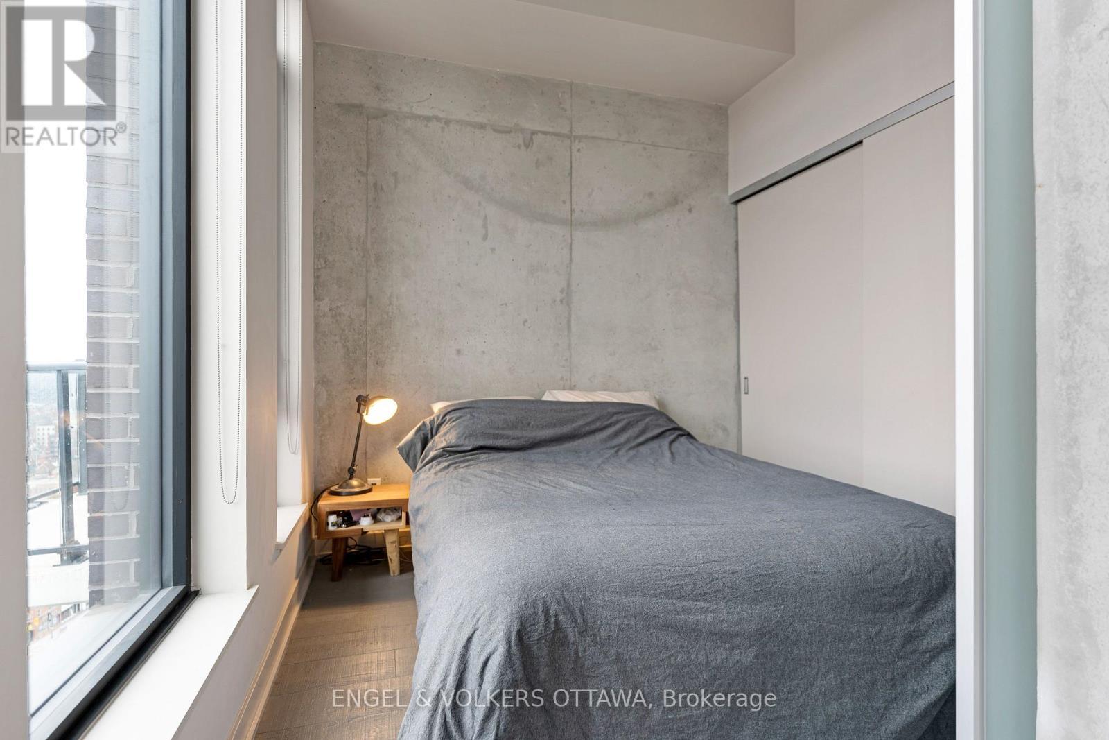 1903 - 203 Catherine Street, Ottawa, ON - Indoor Photo Showing Bedroom