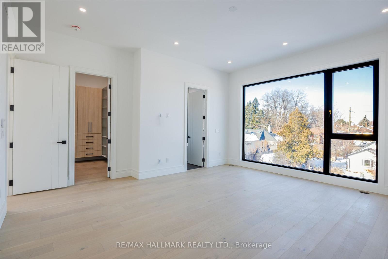 230 Townsgate Drive, Vaughan, ON - Indoor Photo Showing Other Room