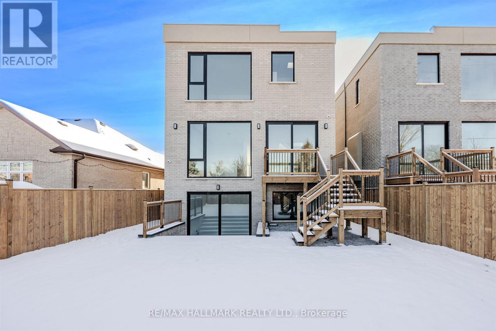 230 Townsgate Drive, Vaughan, ON - Outdoor With Exterior