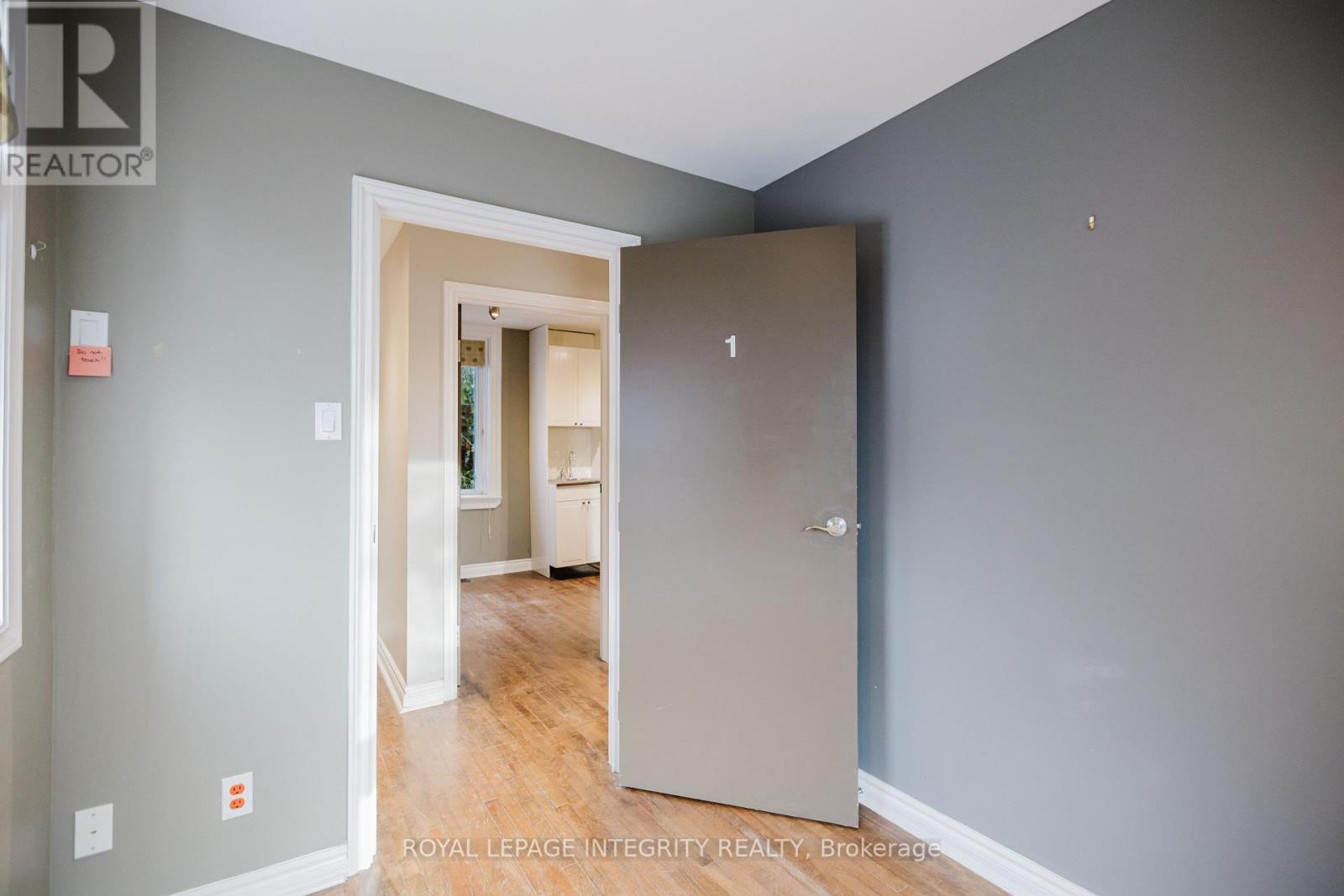 1538 Stittsville Main Street, Ottawa, ON