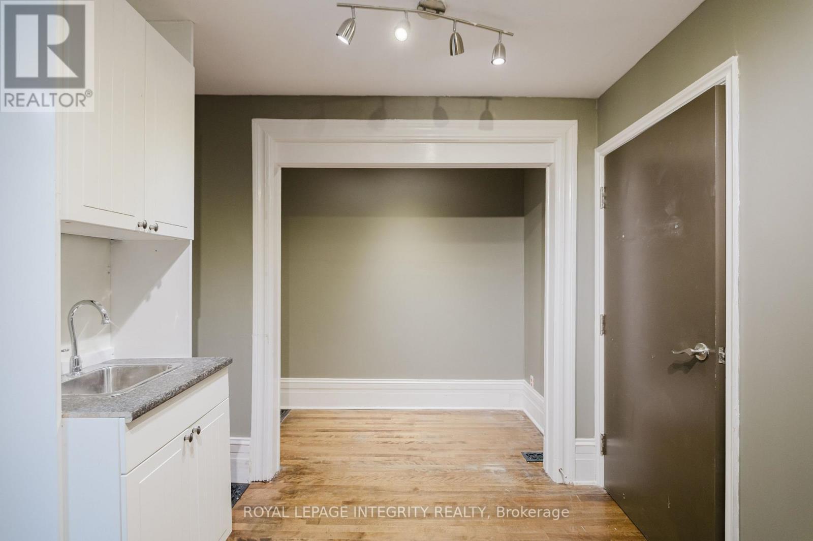 1538 Stittsville Main Street, Ottawa, ON