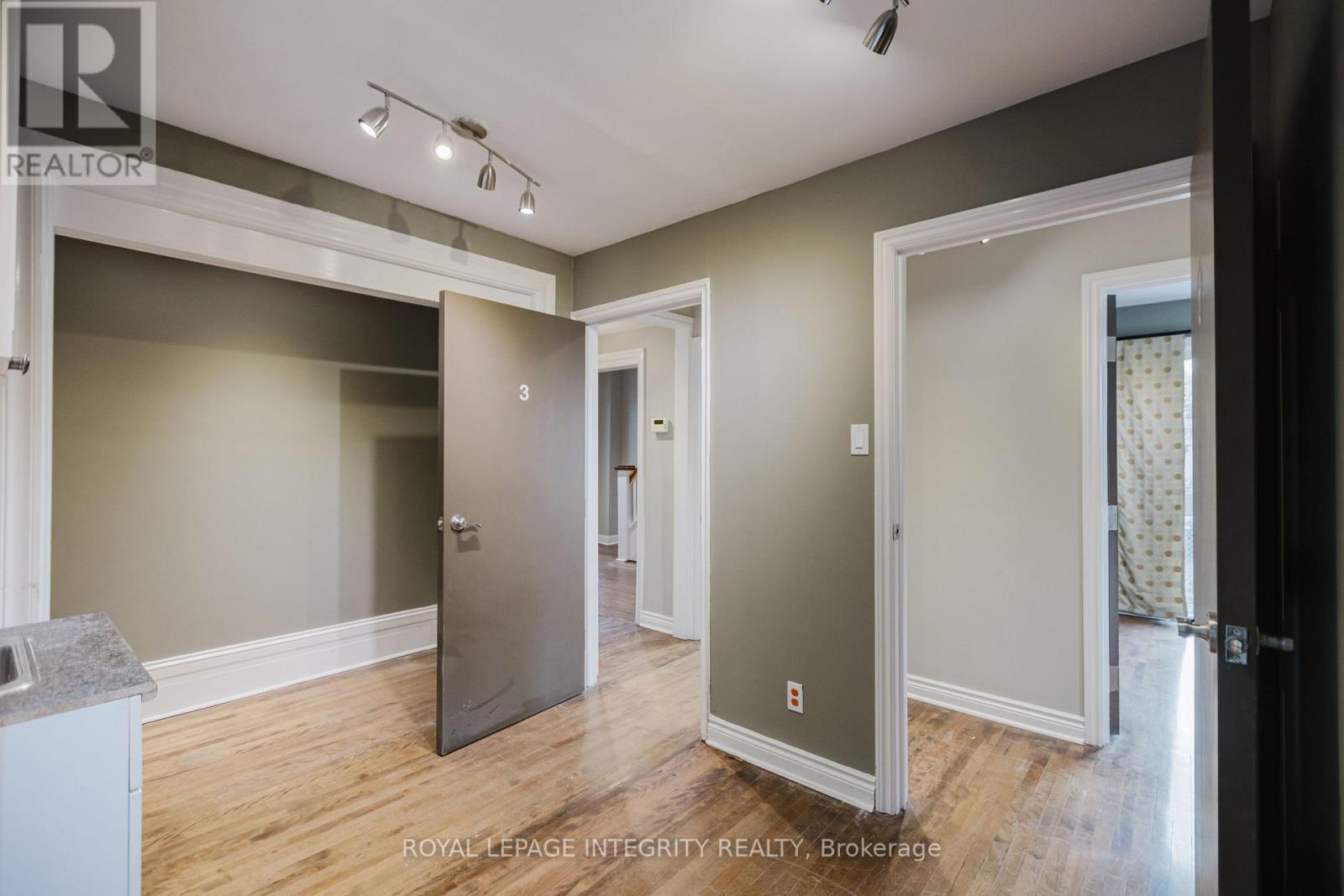 1538 Stittsville Main Street, Ottawa, ON