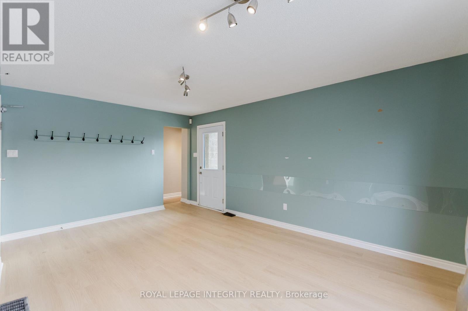 1538 Stittsville Main Street, Ottawa, ON