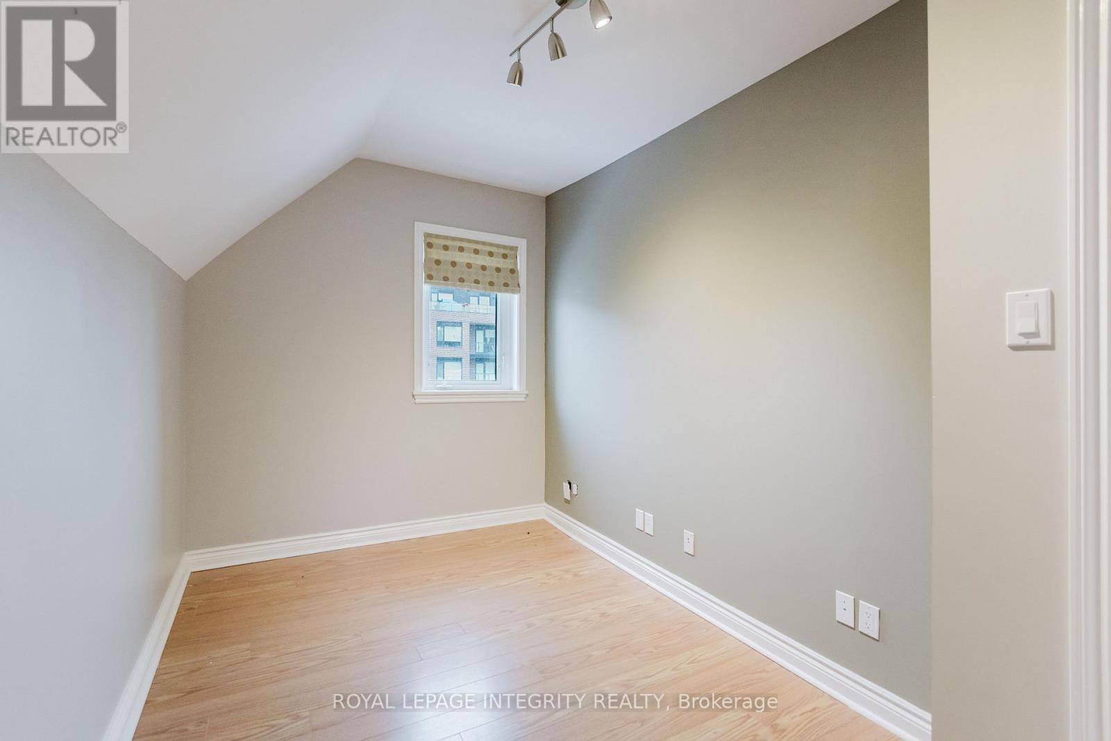 1538 Stittsville Main Street, Ottawa, ON