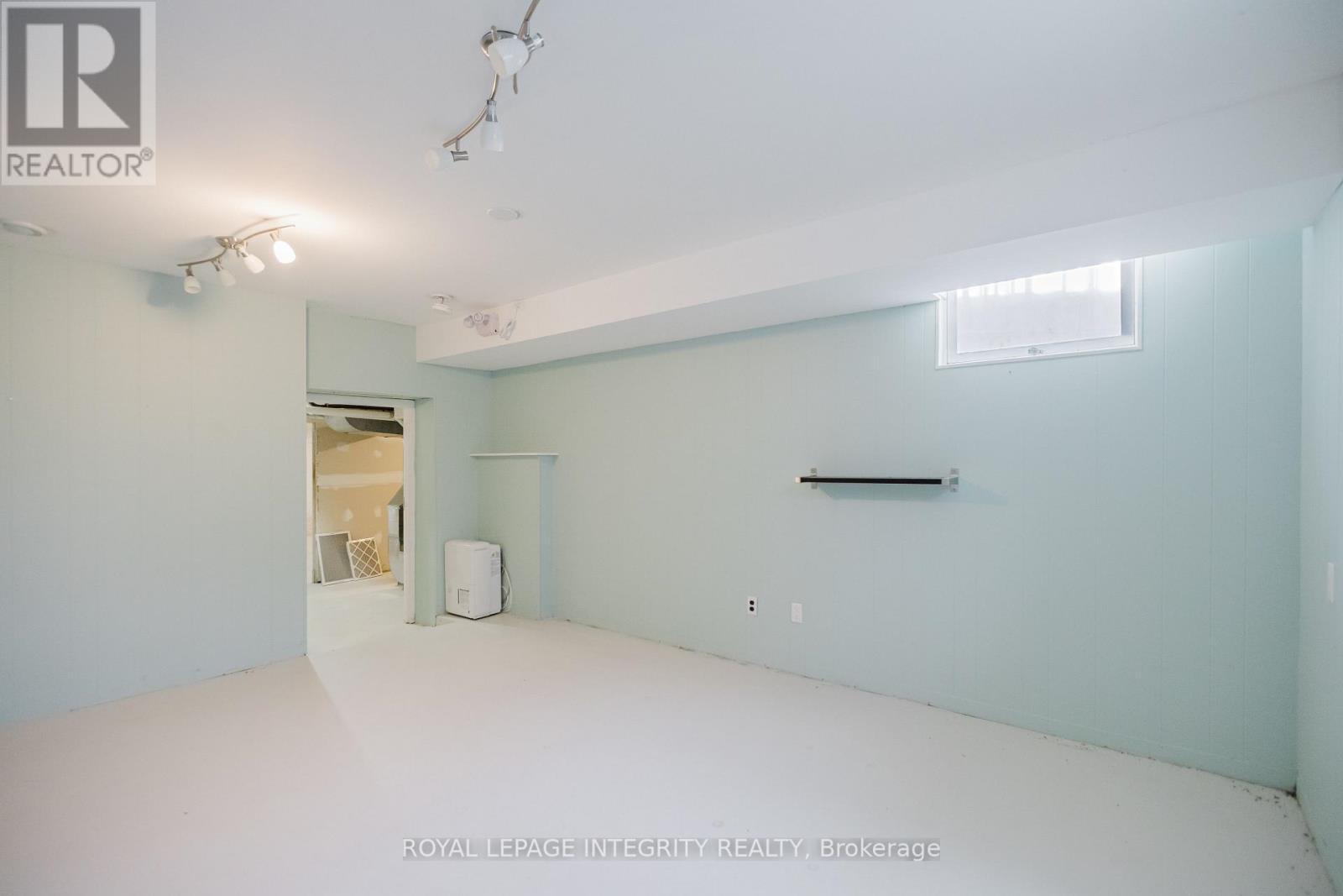 1538 Stittsville Main Street, Ottawa, ON