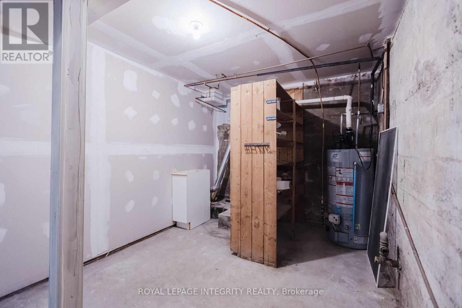 1538 Stittsville Main Street, Ottawa, ON