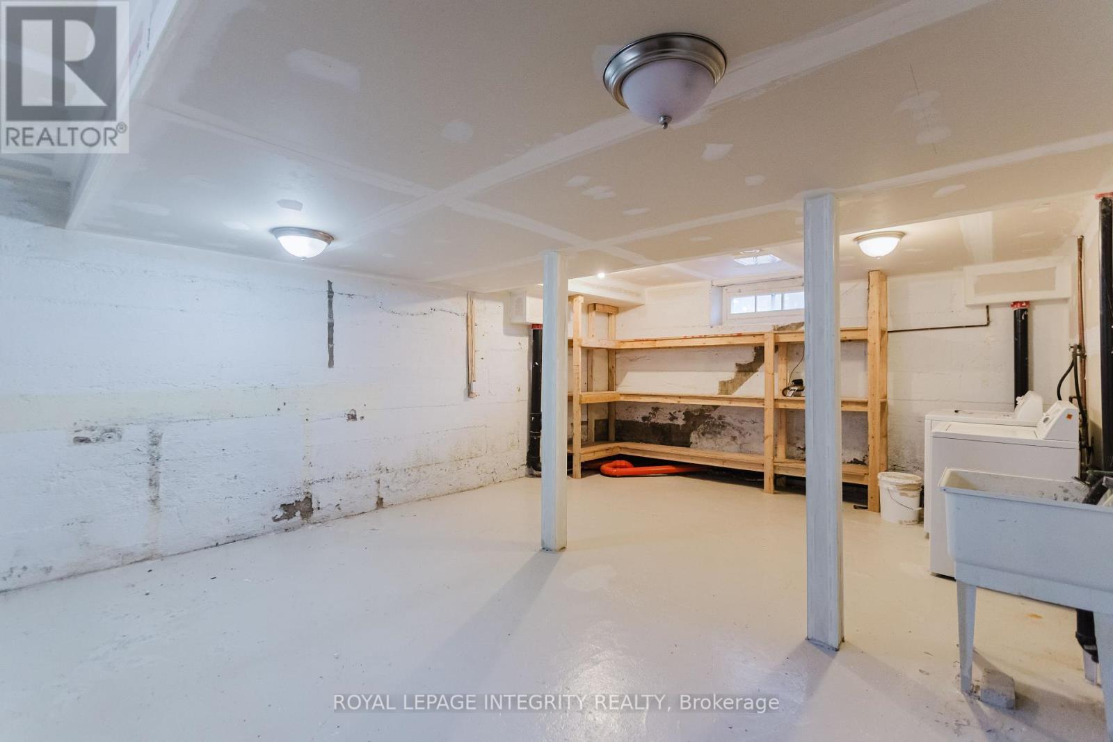 1538 Stittsville Main Street, Ottawa, ON