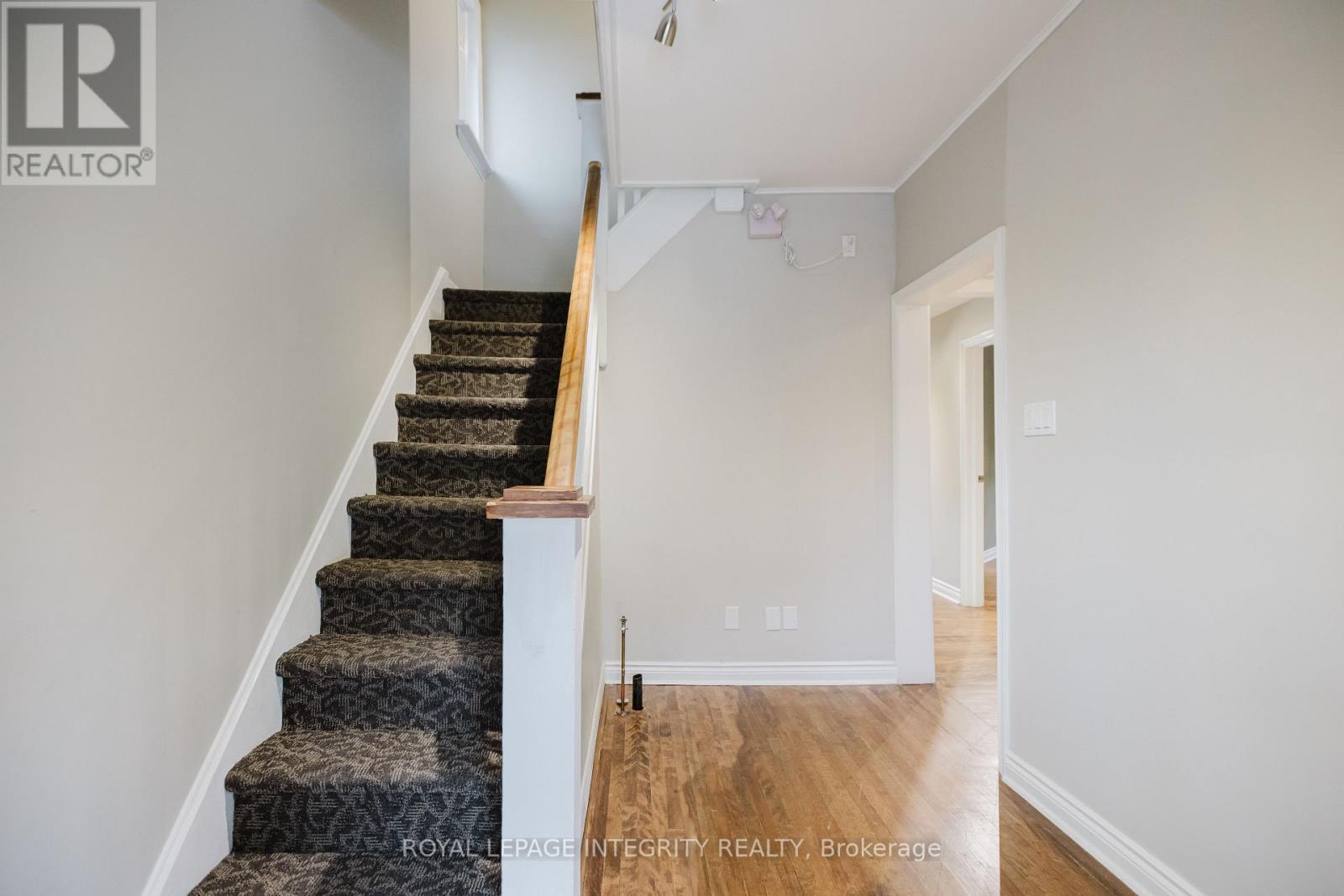 1538 Stittsville Main Street, Ottawa, ON