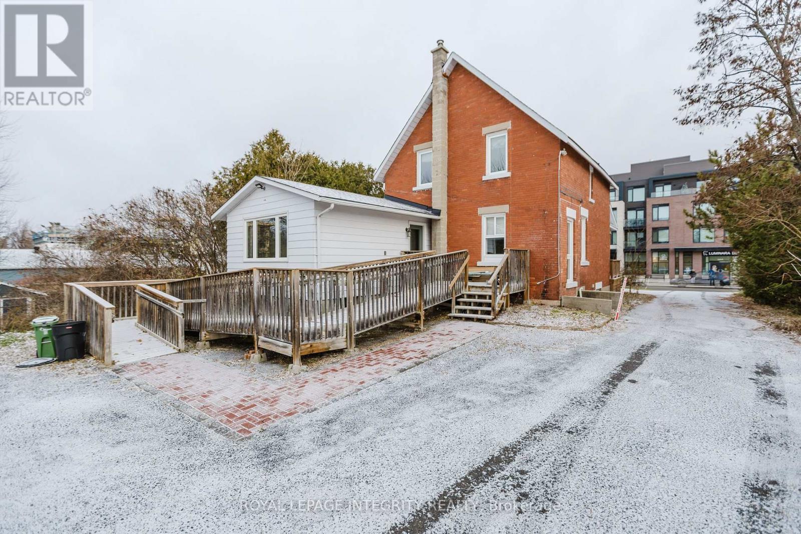 1538 Stittsville Main Street, Ottawa, ON