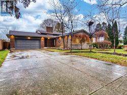 15 BLACK FRIARS ROAD St. Catharines (Lakeshore), ON L2N 2M8